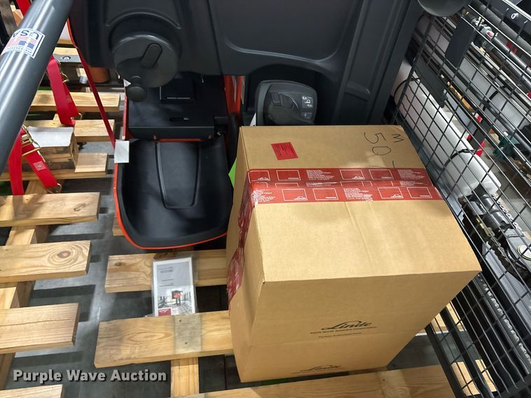 image for item ND9900 2023 Linde R17SX reach truck