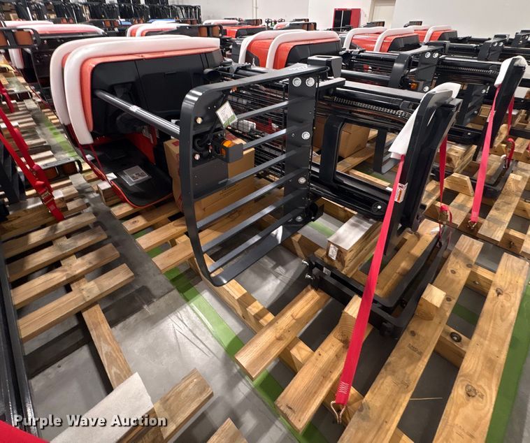 image for item ND9901 2023 Linde R17SX reach truck