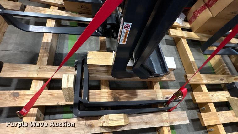 image for item ND9905 2023 Linde R17SX reach truck