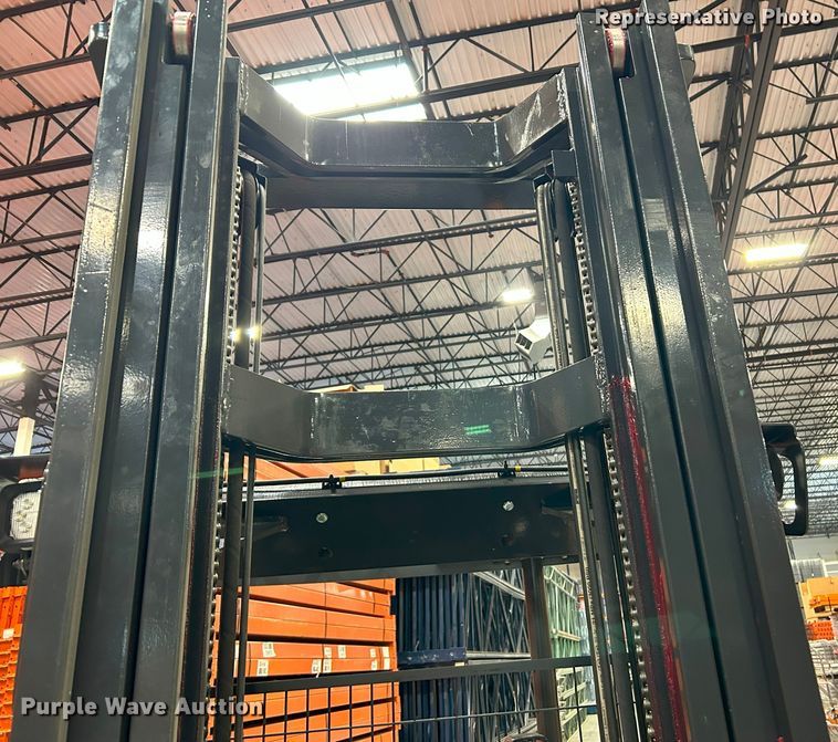 image for item ND9906 2023 Linde R17SX reach truck