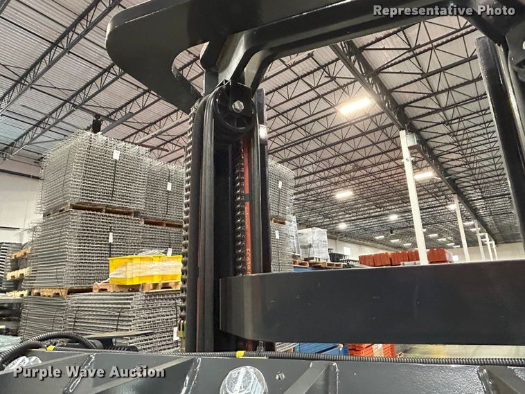 image for item ND9906 2023 Linde R17SX reach truck