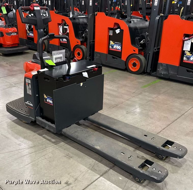 image for item ND9909 2023 Linde EWR30 pallet jack