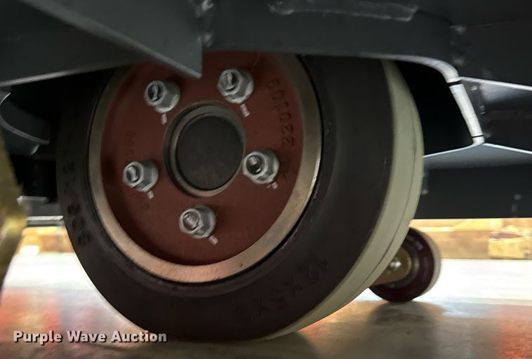 image for item ND9909 2023 Linde EWR30 pallet jack