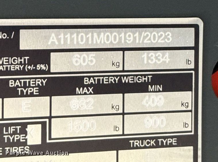 image for item ND9911 2023 Linde EWR30 pallet jack