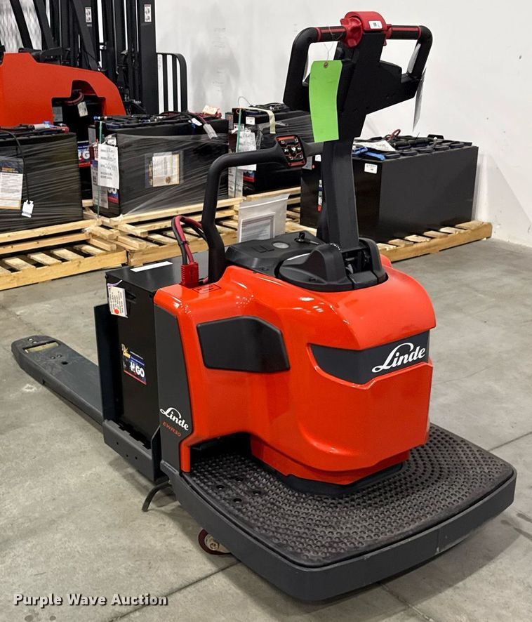 image for item ND9912 2023 Linde EWR30 pallet jack