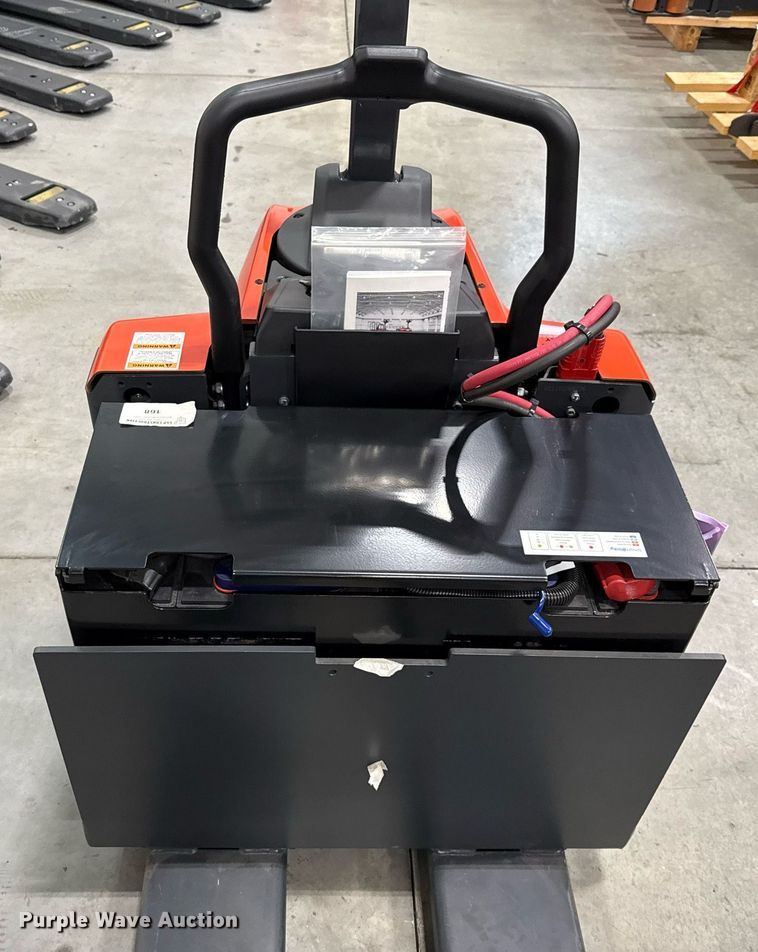 image for item ND9912 2023 Linde EWR30 pallet jack