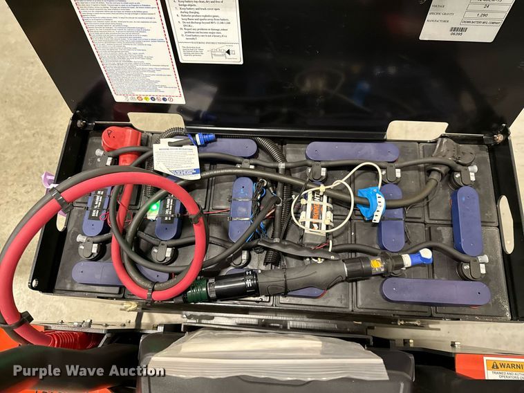 image for item ND9912 2023 Linde EWR30 pallet jack