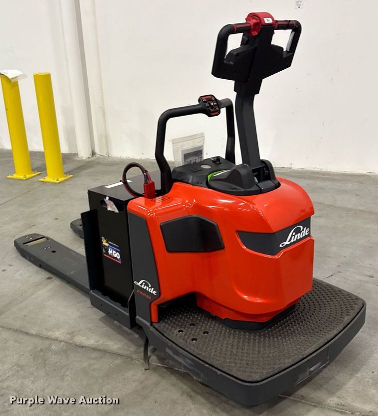 image for item ND9915 2023 Linde EWR30 pallet jack