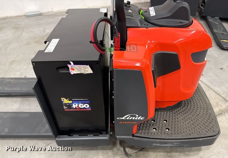 image for item ND9915 2023 Linde EWR30 pallet jack
