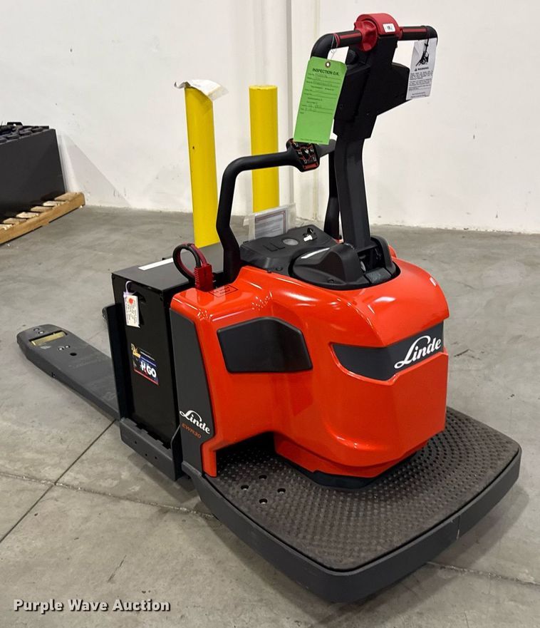 image for item ND9916 2023 Linde EWR30 pallet jack