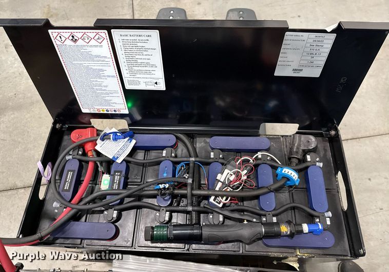 image for item ND9917 2023 Linde EWR30 pallet jack