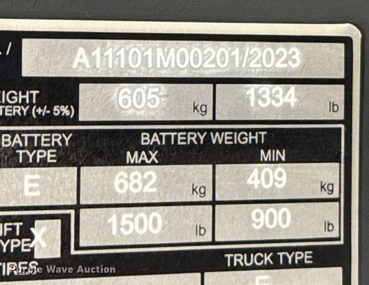 image for item ND9918 2023 Linde EWR30 pallet jack