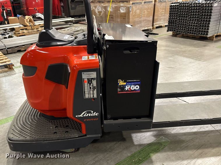 image for item ND9920 2023 Linde EWR40 pallet jack
