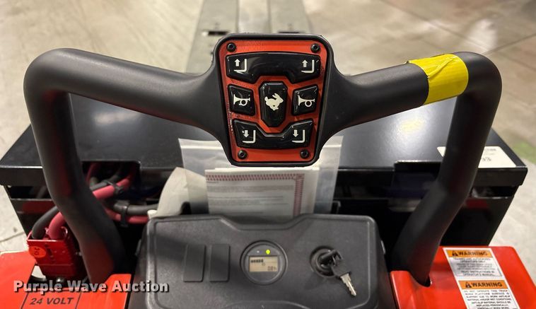 image for item ND9920 2023 Linde EWR40 pallet jack