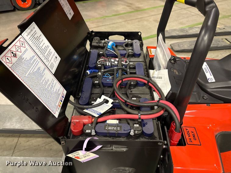 image for item ND9920 2023 Linde EWR40 pallet jack