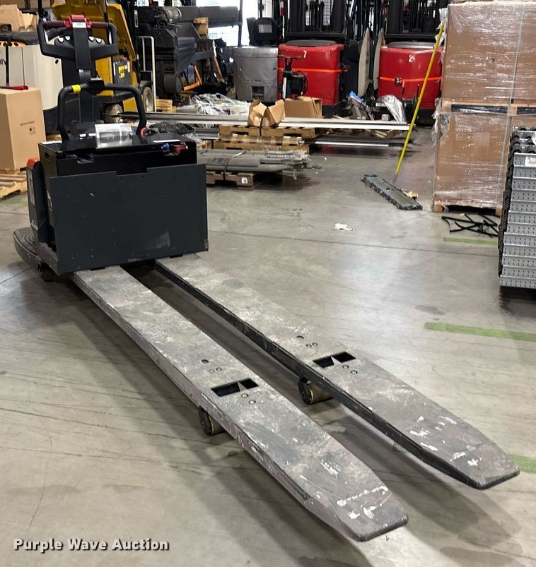 image for item ND9922 2023 Linde EWR40 pallet jack