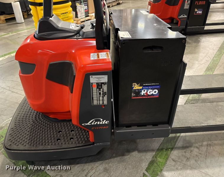 image for item ND9923 2023 Linde EWR40 pallet jack