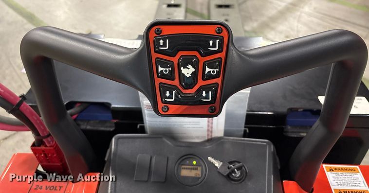 image for item ND9923 2023 Linde EWR40 pallet jack