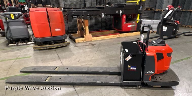 image for item ND9928 2023 Linde EWR40 pallet jack