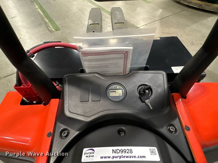 image for item ND9928 2023 Linde EWR40 pallet jack