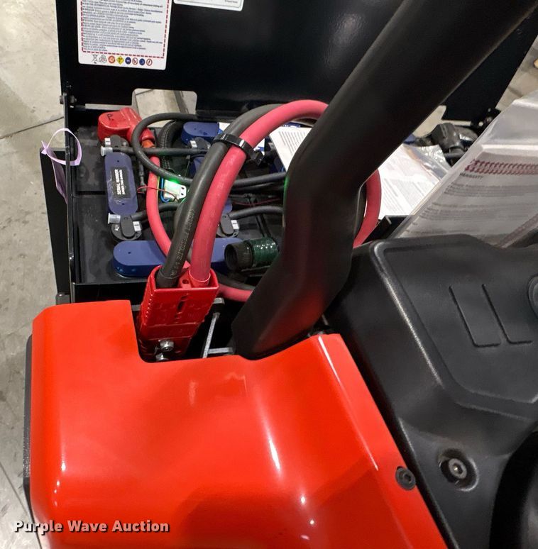 image for item ND9928 2023 Linde EWR40 pallet jack