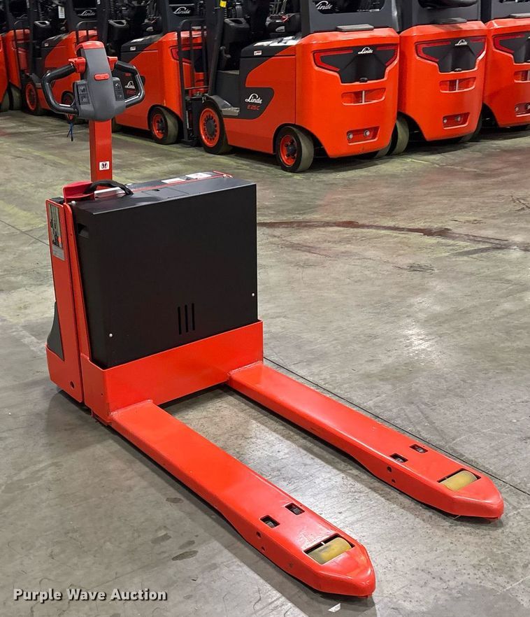 image for item ND9930 2022 Linde MT20 pallet jack