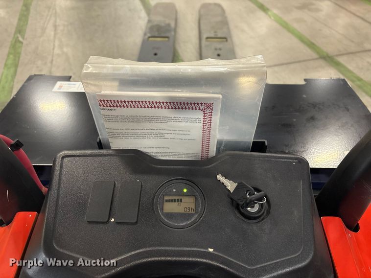 image for item ND9931 2023 Linde EWR40 pallet jack