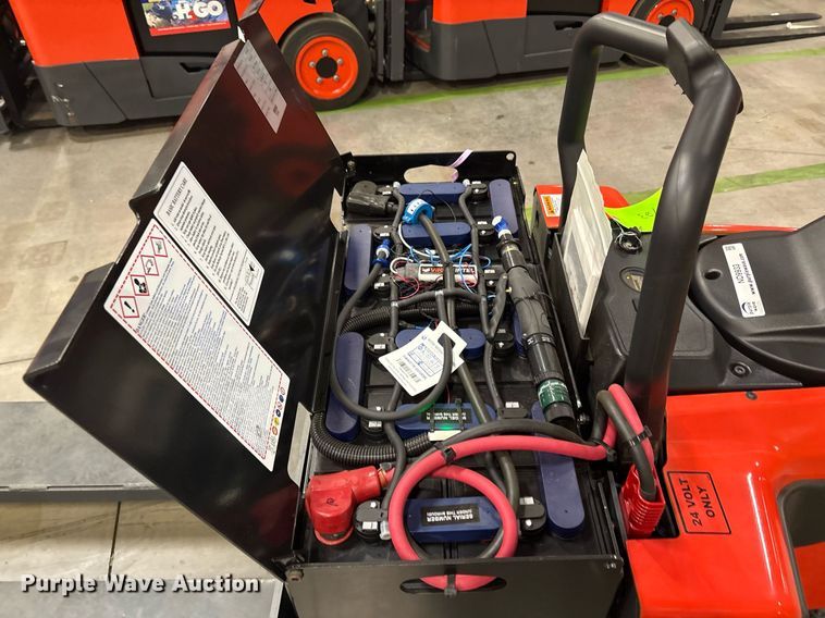 image for item ND9933 2023 Linde EWR40 pallet jack