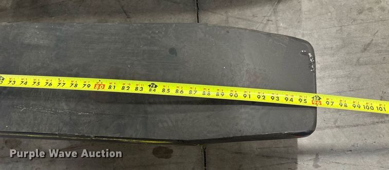 image for item ND9934 2023 Linde EWR40 pallet jack