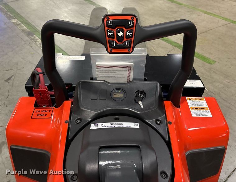 image for item ND9935 2023 Linde EWR40 pallet jack