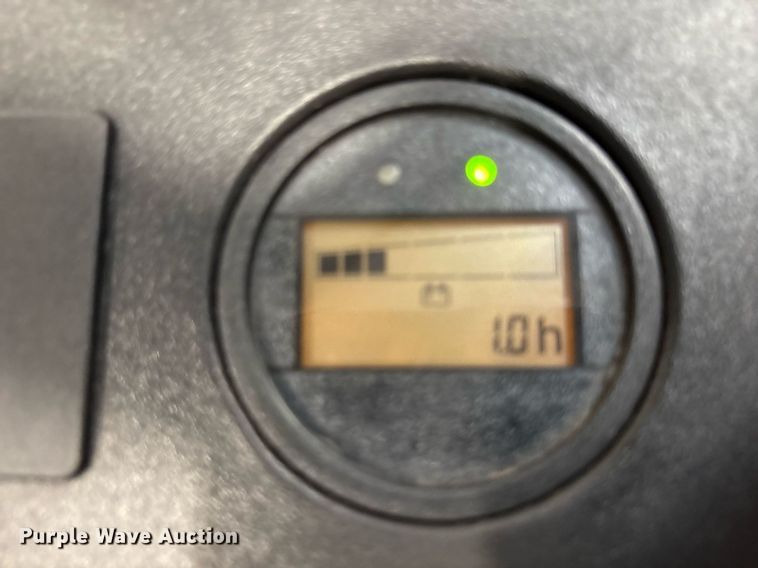 image for item ND9935 2023 Linde EWR40 pallet jack