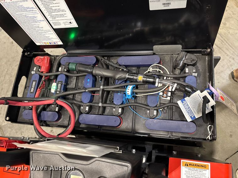 image for item ND9935 2023 Linde EWR40 pallet jack