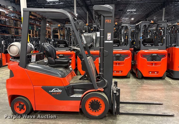 image for item ND9939 2023 Linde HT27CT forklift