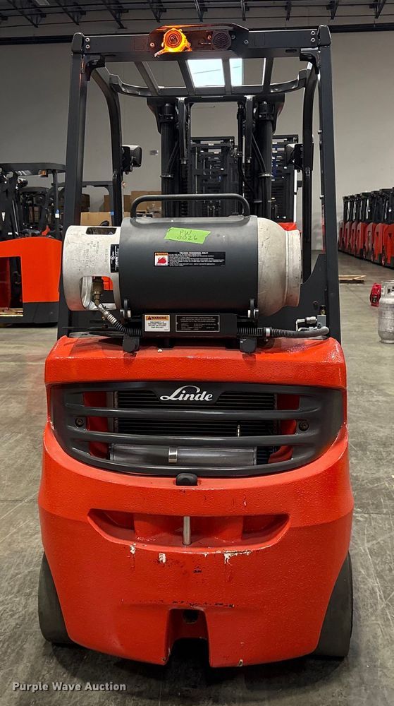 image for item ND9939 2023 Linde HT27CT forklift