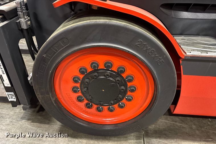 image for item ND9939 2023 Linde HT27CT forklift