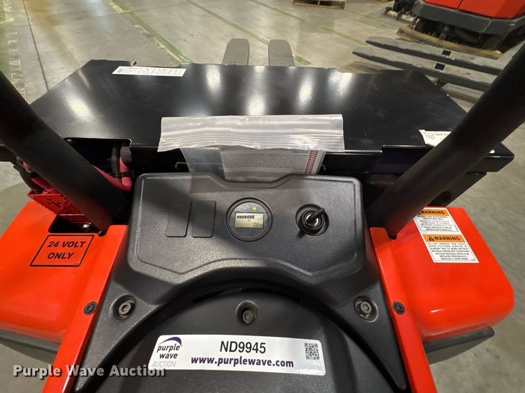 image for item ND9945 2023 Linde EWR40 pallet jack