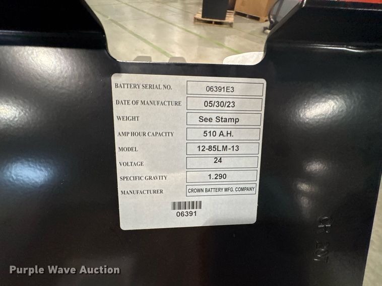 image for item ND9945 2023 Linde EWR40 pallet jack