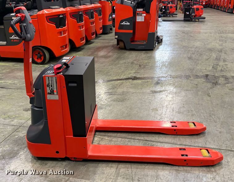 image for item ND9948 2023 Linde MT20 pallet jack