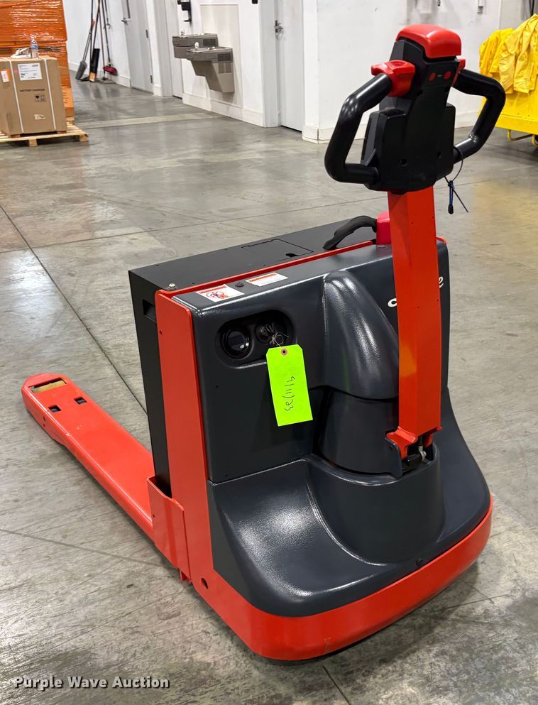 image for item ND9955 2023 Linde MT20 pallet jack