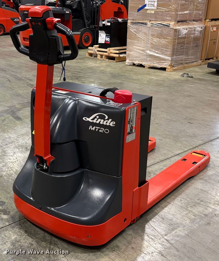image for item ND9957 2023 Linde MT20 pallet jack