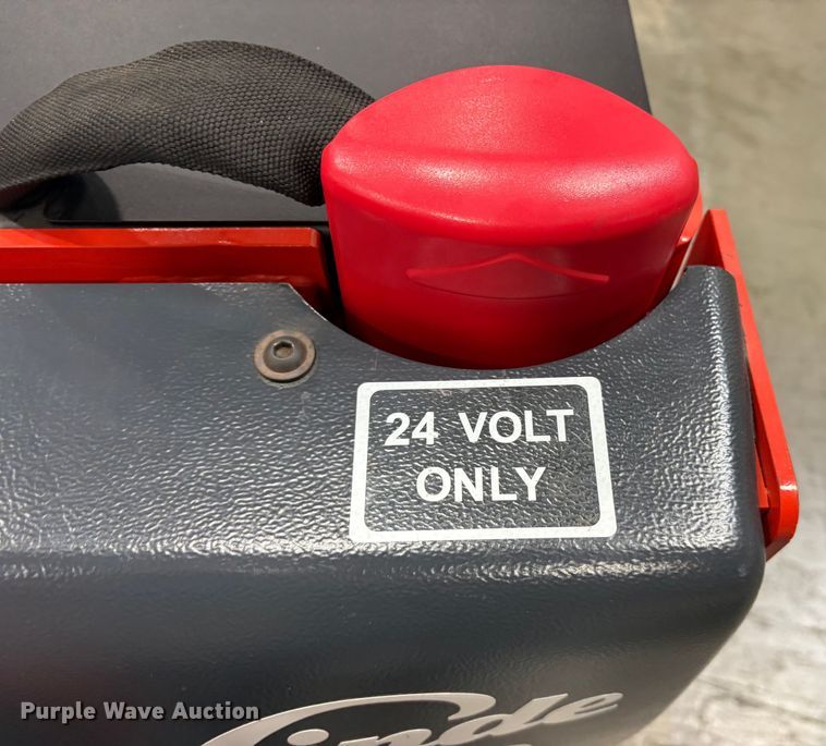 image for item ND9957 2023 Linde MT20 pallet jack