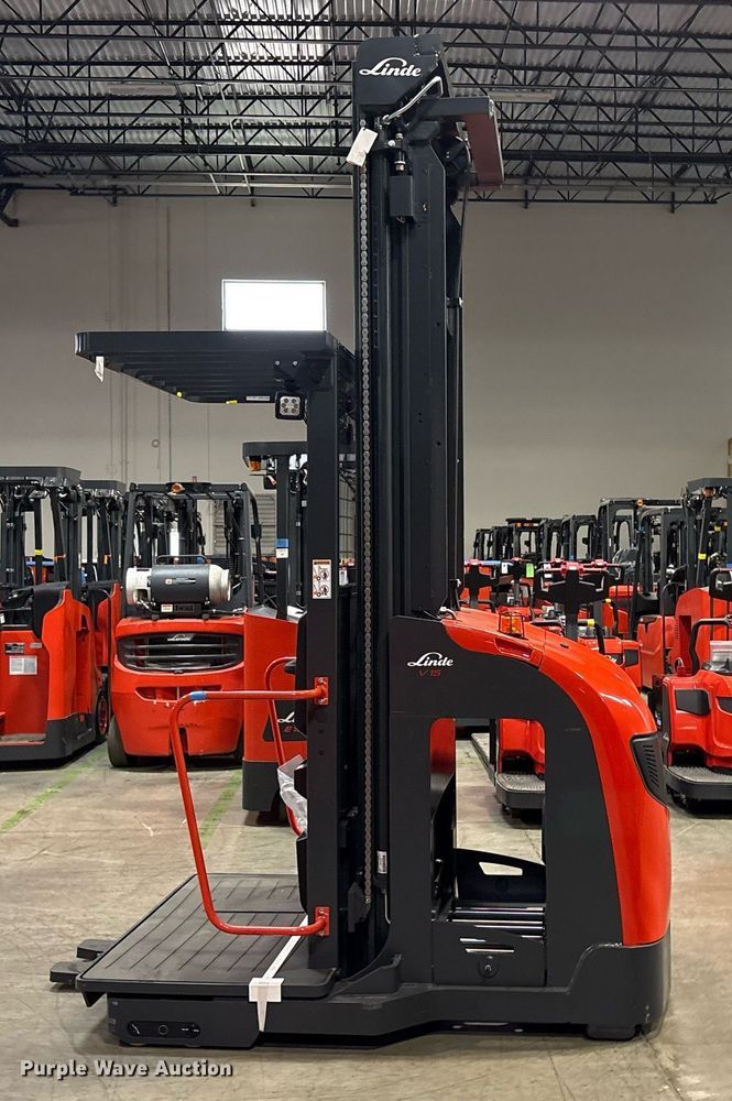 image for item ND9962 2023 Linde V15 order picker