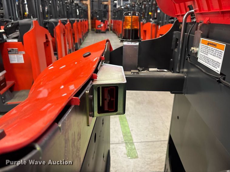 image for item ND9962 2023 Linde V15 order picker