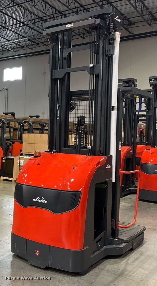 image for item ND9963 2023 Linde V15 order picker