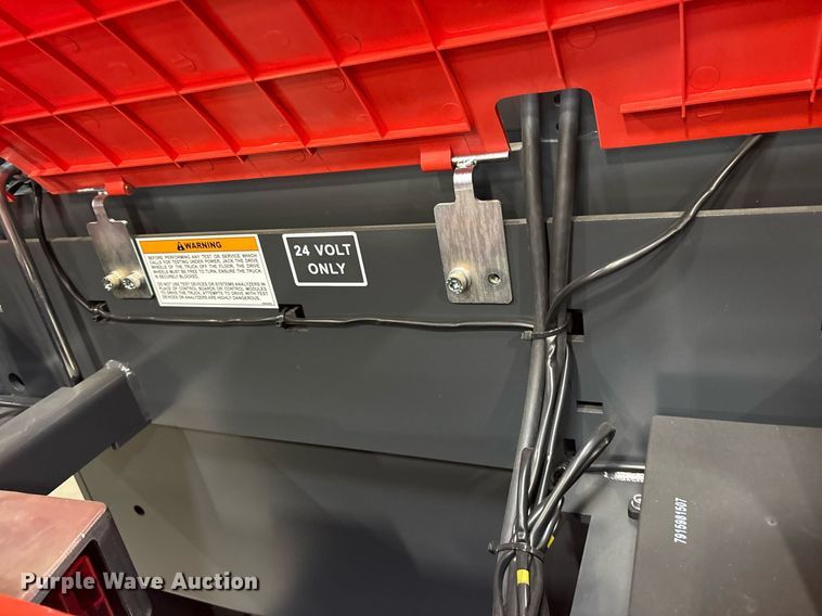 image for item ND9963 2023 Linde V15 order picker