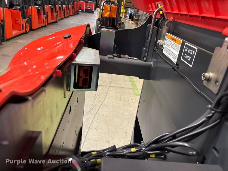 image for item ND9963 2023 Linde V15 order picker