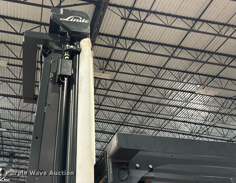 image for item ND9963 2023 Linde V15 order picker