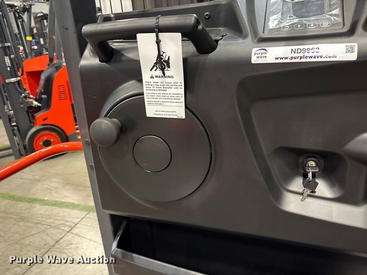 image for item ND9963 2023 Linde V15 order picker