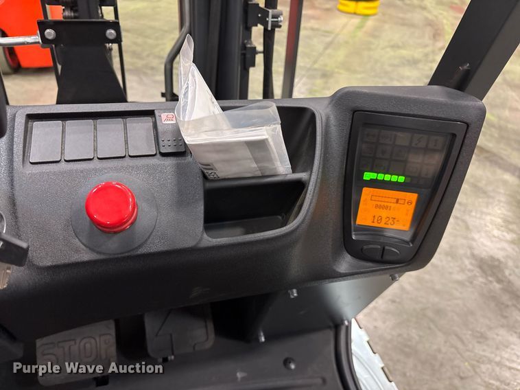 image for item ND9964 2023 Linde E18 forklift