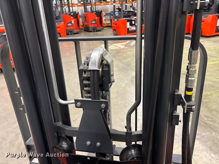 image for item ND9965 2023 Linde E18 forklift